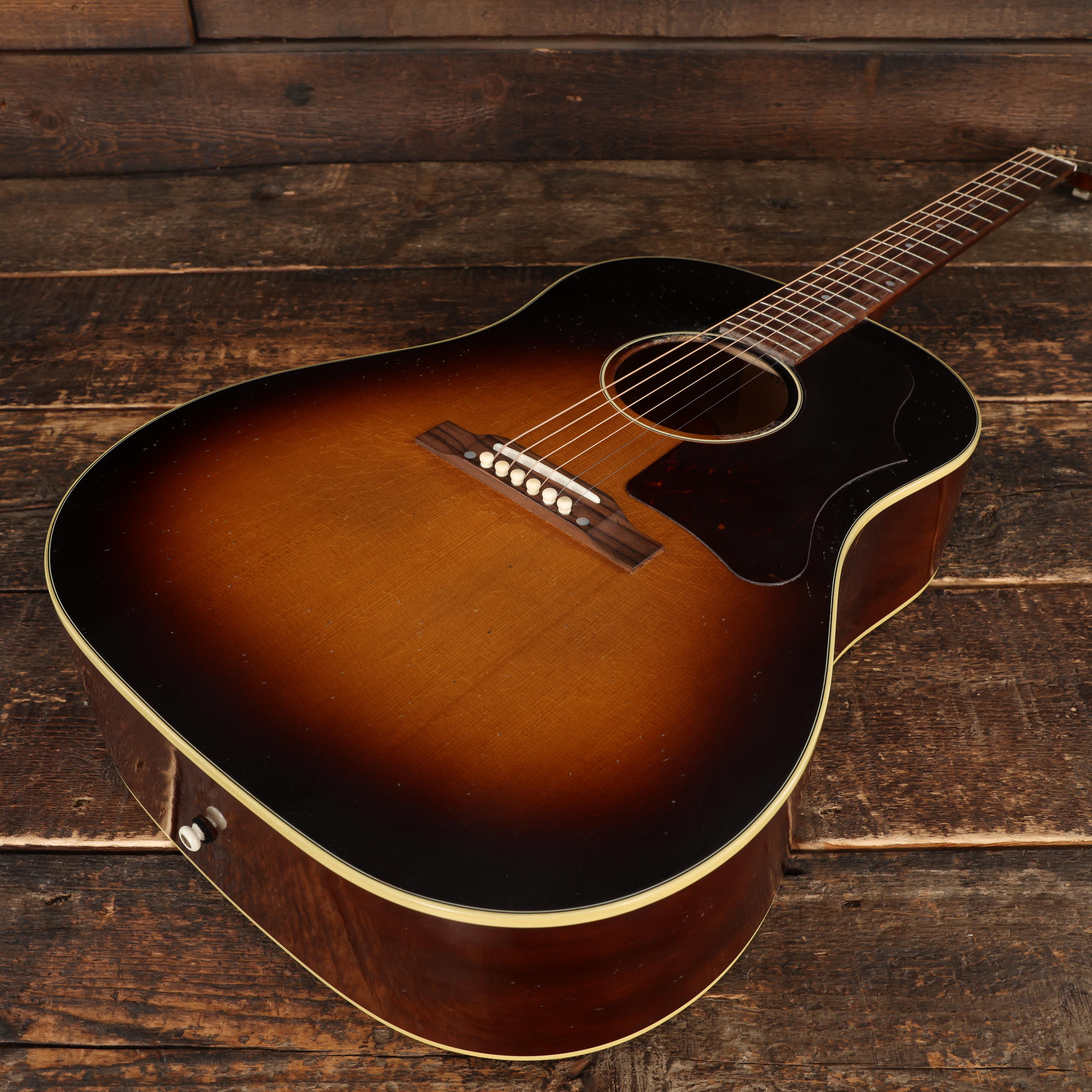 Gibson Custom Shop 1955 J-45 Acoustic Guitar in Light Aged Vintage